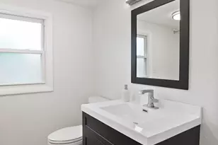 8814 Northcote Ave, Munster, IN 46321 - Photo 19