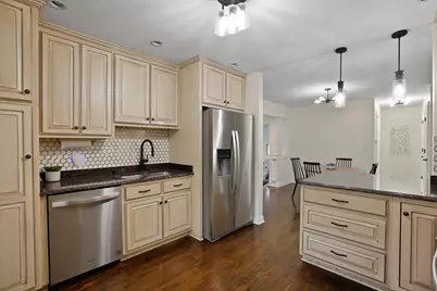 8814 Northcote Avenue, Munster, IN 46321 - Photo 7