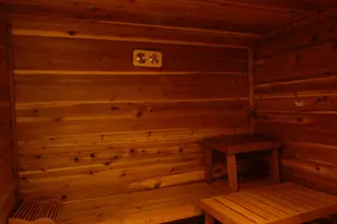 8814 Northcote Ave, Munster, IN 46321 - Photo 31