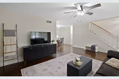 8814 Northcote Avenue, Munster, IN 46321 - Photo 5