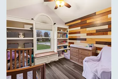 8407 Heron Lake Road, Saint John, IN 46373 - Photo 15