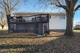 1510 W 94th Ct, Crown Point, IN 46307 - Photo 17