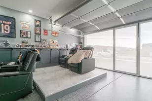 10207 Kreitzburg St, Dyer, IN 46311 - Photo 19