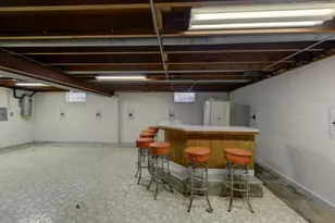 2680 W 59th Pl, Merrillville, IN 46410 - Photo 27