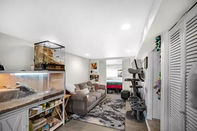 4055 Marshall Place, Gary, IN 46408 - Photo 5