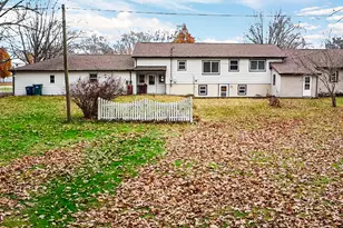 415 Grenway Rd, Kingsford Heights, IN 46346 - Photo 31