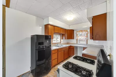 415 Grenway Road, Kingsford Heights, IN 46346 - Photo 19