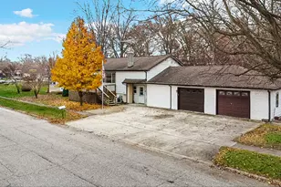 415 Grenway Rd, Kingsford Heights, IN 46346 - Photo 37