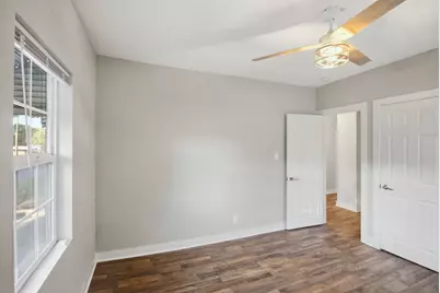 537 Harrison Street, Gary, IN 46402 - Photo 13