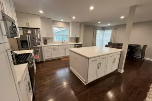 9430 Oriole Dr, Munster, IN 46321 - Photo 9