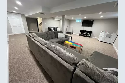 9430 Oriole Drive, Munster, IN 46321 - Photo 23