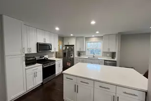 9430 Oriole Dr, Munster, IN 46321 - Photo 11