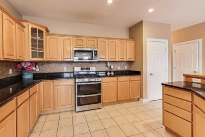 8910 Doubletree Drive S, Crown Point, IN 46307 - Photo 11