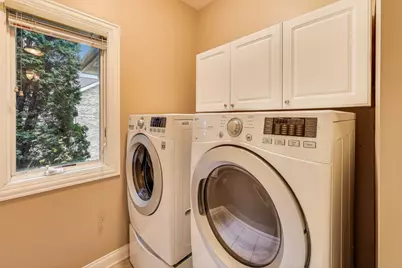 8910 Doubletree Drive S, Crown Point, IN 46307 - Photo 15