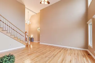 8910 Doubletree Drive S, Crown Point, IN 46307 - Photo 5