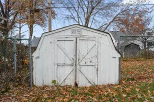 1710 Vernon St, Schererville, IN 46375 - Photo 19