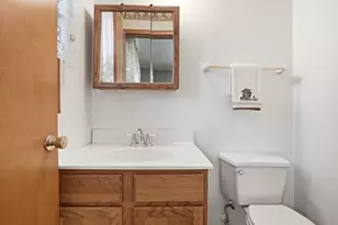 1917 Kennedy Ave, Schererville, IN 46375 - Photo 21