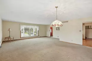 1917 Kennedy Ave, Schererville, IN 46375 - Photo 11