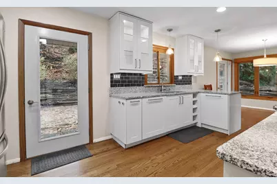 99 Diana Road, Portage, IN 46368 - Photo 9