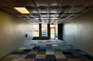 706 1/2 E Lincolnway, Valparaiso, IN 46383 - Photo 3