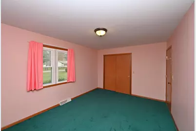 245 E Frank Boulevard, Winamac, IN 46996 - Photo 15