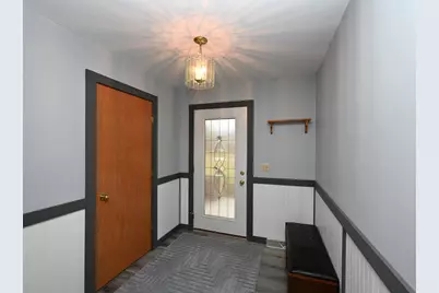 245 E Frank Boulevard, Winamac, IN 46996 - Photo 5