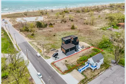 741 N Lake Street, Gary, IN 46403 - Photo 1