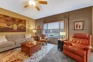 3252 Mockingbird Ln, Valparaiso, IN 46383 - Photo 5