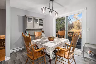 11404 Chateau Ln, Demotte, IN 46310 - Photo 9