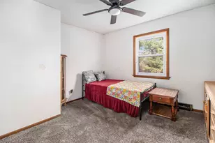 11404 Chateau Ln, Demotte, IN 46310 - Photo 11