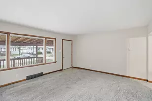 6545 Colorado Ave, Hammond, IN 46323 - Photo 3