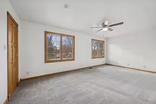 248 Skyline Dr, Valparaiso, IN 46385 - Photo 13