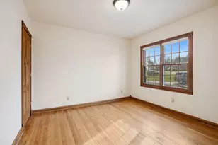 248 Skyline Dr, Valparaiso, IN 46385 - Photo 7