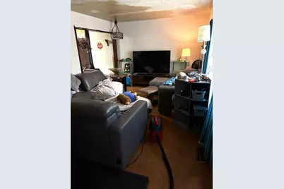 2555 E 1071 N, Demotte, IN 46310 - Photo 1