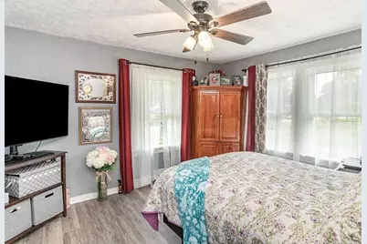 312 Wilshire Avenue, Michigan City, IN 46360 - Photo 13