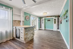 2405 Kings Ct, Dyer, IN 46311 - Photo 9