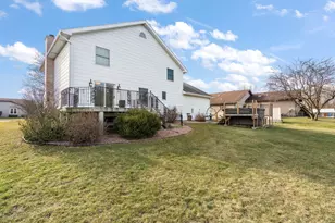 2405 Kings Ct, Dyer, IN 46311 - Photo 39