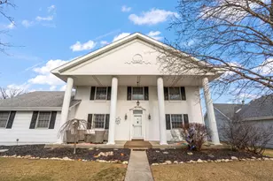 2405 Kings Ct, Dyer, IN 46311 - Photo 1