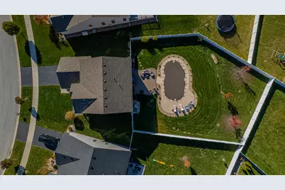 9351 Chestnut Cove, Saint John, IN 46373 - Photo 41