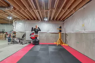 9351 Chestnut Cv, Saint John, IN 46373 - Photo 33