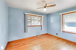 5506 Wegg Ave, East Chicago, IN 46312 - Photo 9