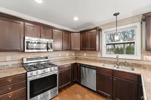 49 Steinbeck Dr, Valparaiso, IN 46383 - Photo 17