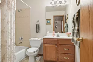 6586 Falcon Dr, Schererville, IN 46375 - Photo 19