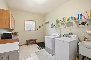 6586 Falcon Dr, Schererville, IN 46375 - Photo 25