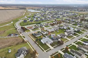 6586 Falcon Dr, Schererville, IN 46375 - Photo 35