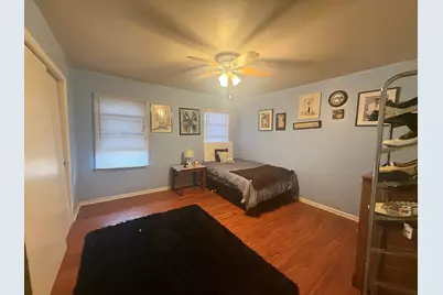 339 W 35th Avenue, Gary, IN 46408 - Photo 15