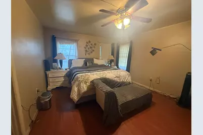 339 W 35th Avenue, Gary, IN 46408 - Photo 13