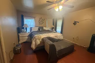 339 W 35th Ave, Gary, IN 46408 - Photo 13