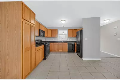 9170 Carolina Court, Merrillville, IN 46410 - Photo 9