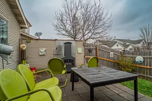 9605 Van Buren St, Crown Point, IN 46307 - Photo 17